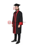 Üniversite Alpaka Kırmızı Mezuniyet Kep Cübbe - yan görünüm