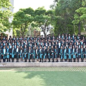 mezuniyet cübbesi kiralama - Mezuniyet Cübbesi Kiralama